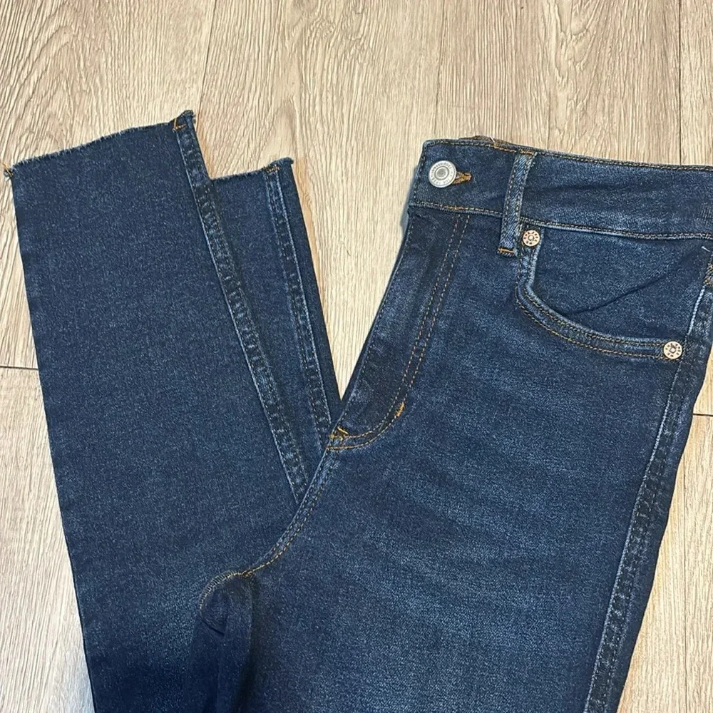 We the free | free people skinny raw hem jeans size 28